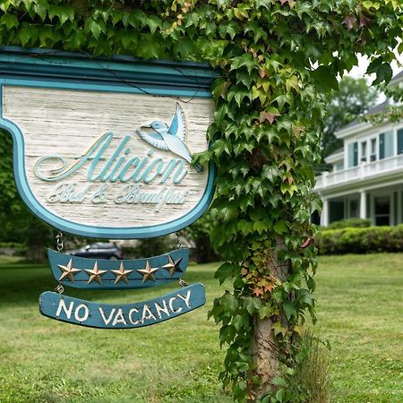 Alicion Bed & Breakfast Lunenburg Exteriér fotografie