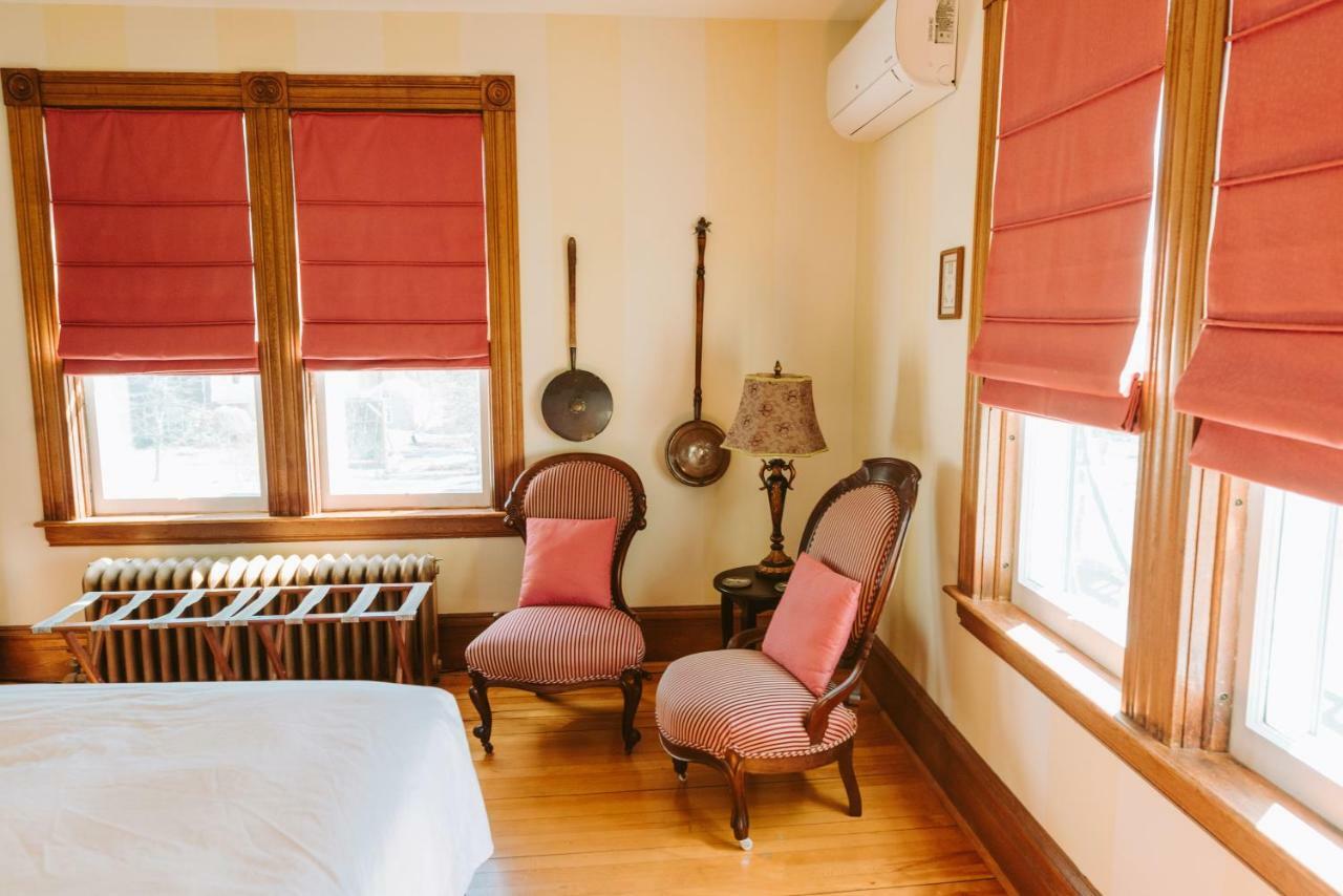Alicion Bed & Breakfast Lunenburg Exteriér fotografie